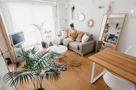 リビング 鏡 位置