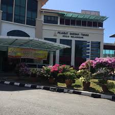 Kursus ini khusus untuk seorang guru sains tahun 6 (kelas hujung) setiap sekolah di daerah hulu selangor. Foto Di Pejabat Daerah Tanah Hulu Selangor Kantor