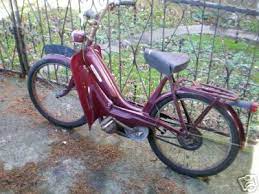 Mobylette kıck star marş dişli kutu kapağı krem. Mobylette Classic Motorcycles Classic Motorbikes