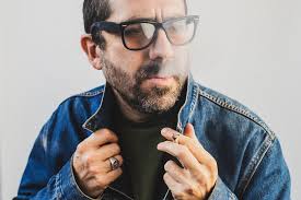 Ángelo Pierattini anticipa nuevo disco con EP que tributa a sus referentes  musicales