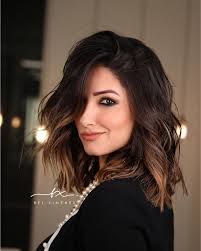 The messy hairstyles have been so popular and fashionable among the men. Lange Haarmodelle Unordentliche Frisuren Fur Schone Damen 2019 Unordentliche Frisuren Fur Kurze Haare Mes Uber Frauen Short Hair Balayage Balayage Hair Hair Styles