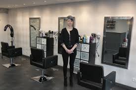 Le salon beauté sélection est l'événement de référence de l'univers beauté globale. La Jeune Laurie Ouvre Son Propre Salon De Coiffure A Cherbourg En Cotentin La Presse De La Manche