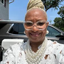 Service Announcement for Mr. Kalone E. Stenbar: The memorial service for  Mr. Kalone Stenbar will be held at 1:00