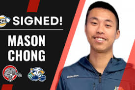 Panthers defender Matthew Loo signs with the OJHL's Trenton Golden Hawks