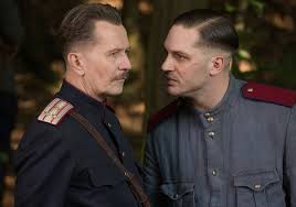 In the 2011 hit drama warrior, the world got to see hardy slip into the skin of one of the internet's most recent obsessions is how to get tom hardy's taboo haircut. Tom Hardy Gary Oldman S Haircuts Have A Showdown In First Images From Child 44