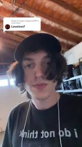 Julian Comeau Girlfriend