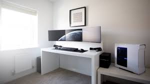 Materials used to assemble these. Best Monitor Wall Mounts In 2021 What To Choose And How To Install It E Money Chat