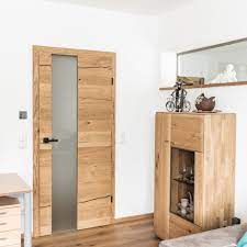Cava überzeugt durch filigran geprägte fugen und ausgesprochene wiederstandsfähigkeit. Moderne Innentur Aus Holz Mit Glasausschnitt Matt Dana Turen Innenturen Holz Tur Holz Turen Innen