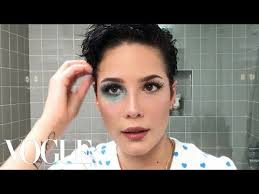 Halsey S Manic Makeup Tutorial Beauty Secrets Vogue Youtube Makeup Tutorial Concert Makeup Beauty Secrets