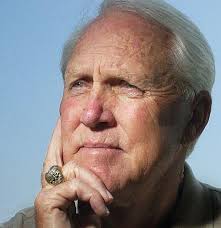 Hall of Fame coach Bill Walsh dead at 75