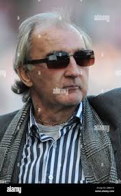 Soccer alan hudson stoke hi-res stock photography and images