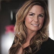 Rose Crandall's Instagram, Twitter & Facebook