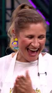 Vicky Coqueteandole A Raush