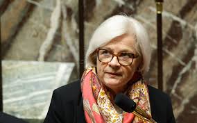 Catherine Vautrin, ministre des Armées, à l'Assemblée nationale