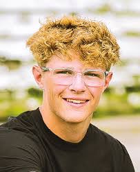 Kyle Kahl's Instagram, Twitter & Facebook