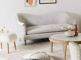 Un bellissimo divano semplice e lineare. Divani Piccoli 10 Modelli Perfetti Per Ogni Spazio