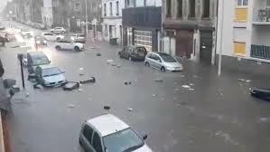 Saint marc de rouen est 14 rue bourg l'abbé 76000 rouen. Normandie Des Orages Et Des Pluies Torrentielles Provoquent Des Inondations Video