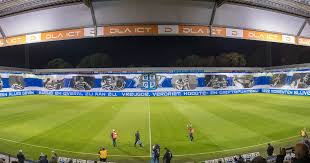 ''as 't ff niet lup geven wij nog gas. Indrukwekkende Sfeeractie Brigata Tifosi Bij De Graafschap Spandoek Van 3 400 Vierkante Meter De Graafschap Gelderlander Nl