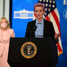 Rapinoe is the first player, male or female, to score a 'gol olimpico,' a goal scored directly off of a corner kick without contact by another player, at the olympic games. Equal Pay Im Profifussball Ist Megan Rapinoe Im Recht Fussball