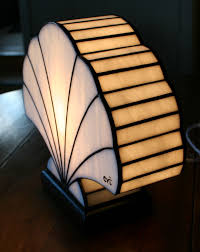 Lampe Art Deco Coquillage Tiffany Luminaires Par Lumieretvitrail Lampe Art Deco Tiffany Vitrail Tiffany Lamp