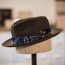 Hornskov Kobenhavn On Instagram New Colour Available Fango Rabbit Furfelt Centre Dent Fedora With Dark Blue Bandana Vint Chapeus Para Homens Chapeu Homens