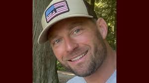 Paula Qualls's Instagram, Twitter & Facebook