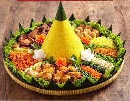Resep Nasi Tumpeng Komplit Dengan