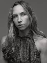 Dance in Orange Model and Ballerina @renee_ayres With @artoflight.studios  #ballerina #ballet #dancer #portrait #portraitphotography  #2instagoodportraitlove #portrait_perfection #makeportraitsnotwar  #pursuitofportraits @balletmag