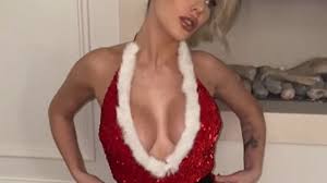 Helen Flanagan defended over absolutely vile backlash to jaw-dropping  Santa snaps - Birmingham Live