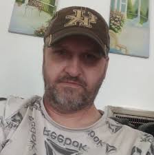 Robbie Davis in people