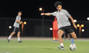 Jun 06, 2021 · وفي الترتيب العام لدرجة الناشئين جاء الشباب أولا، وحل الهلال وصيفا، والنصر ثالثا، وأبها رابعا، وعلى صعيد فئة البراعم التي نال لقبها الرياض، حل الفرع ثانيا، والهلال ثالثا، والأهلي رابعا. Ø§Ù„Ø·Ø§Ø¦ÙŠ ÙŠØªØ³Ù„Ø­ Ø¨Ø§Ù„Ù†ØµØ±Ø§ÙˆÙŠÙŠÙ† ØµØ­ÙŠÙØ© Ø§Ù„Ø±ÙŠØ§Ø¶ÙŠØ©