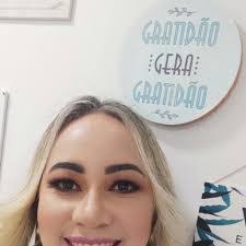 Justina Silva's Instagram, Twitter & Facebook