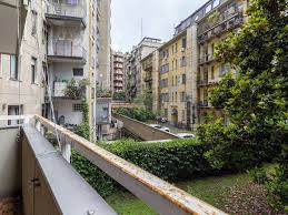 Vendita Appartamento Milano. Trilocale in viale Beatrice dEste 14. Buono  stato, primo piano, con balcone, riscaldamento centralizzato, rif. 115018341