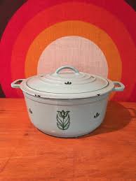 Vintage Dru Dutch Oven Cast Iron Enamel Cooking Pot Made In Holland 10 Turquoise Green With Tulip Decoration Cas Enamel Dutch Oven Tulip Decor Cast Iron