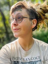 Toenail cutting: a painful and unpleasant task