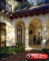 11 Beeindruckende Ideen Fur Die Gartengestaltung In Hamptons Mediterrane Hauser Spanisches Haus Toskana Haus