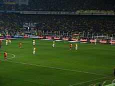 45′ +1 fenerbahçe savunması çekilen şutu engelliyor. Fenerbahce Galatasaray Derbisi Vikipedi