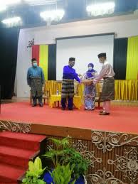 Menolong orang pada setiap masa, c. Institut Pendidikan Guru Kampus Raja Melewar