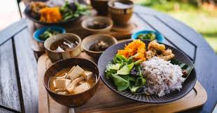 Sống lâu hơn với chế độ ăn Okinawa của người Nhật • Hello Bacsi