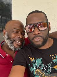 Stylz by Berto (@stylzbyrobb) • Instagram photos and videos