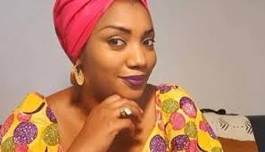 Nina Wade : Une plume au service de la condition feminine