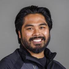 Eric Lusinski's Instagram, Twitter & Facebook