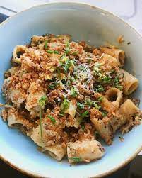 Nyt Cooking On Instagram Alisoneroman S Recipe For Creamy Cauliflower Pasta With Pecorino Bread Crumbs Nyt Cooking Vegetarian Dishes Creamy Cauliflower