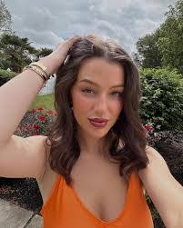 Meredith Kidd's Instagram, Twitter & Facebook