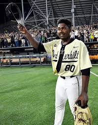 He was drafted with the 10th pick in the 2021 major league baseb. Kumar Rocker Falls To New York Mets And Every Team Will Regret It