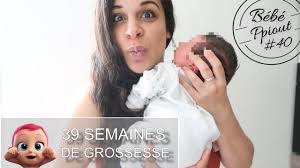 Le fœtus a la taille d'un poing. Bebe 40 Evolution Grossesse A 39 Semaines Bebe Voit Enfin Le Jour Et Va Tres Bien Youtube
