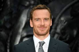 Michael Fassbender será pai de John Kennedy em série no estilo 'The Crown' 