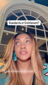 Is it standard to expect real dishes & silverware with room service at a  (Marriott, Hyatt, Hilton level) hotel? #hospitality #MarriottIsNotMcDonalds