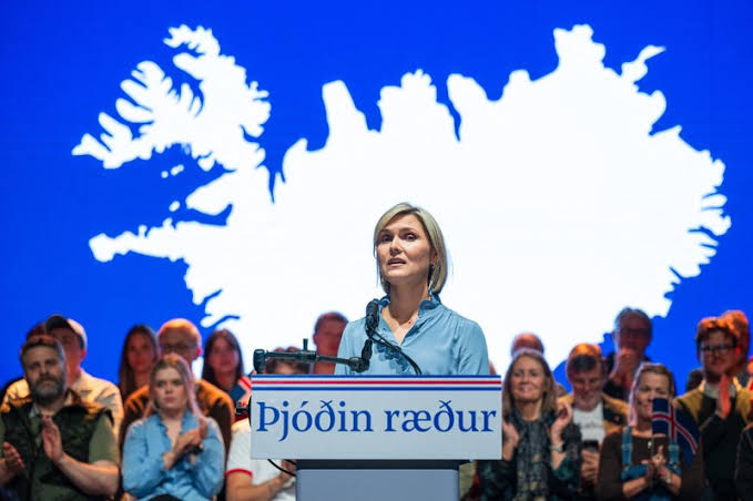 Iceland REJECTS EU membership talks as 'now or never' referendum deals blow  to bloc expansion