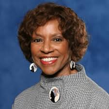 Joyce Giles's Instagram, Twitter & Facebook